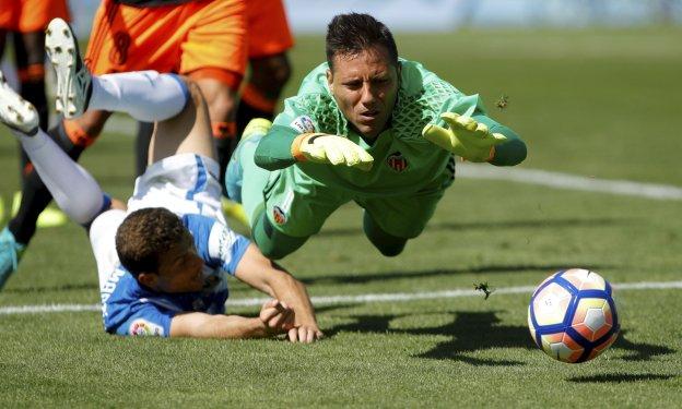 Diego Alves, durante el Leganés-Valencia de la pasada temporada