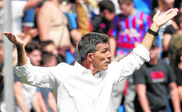 Muñiz: «No podemos permitirnos depender de un solo jugador para hacer gol»