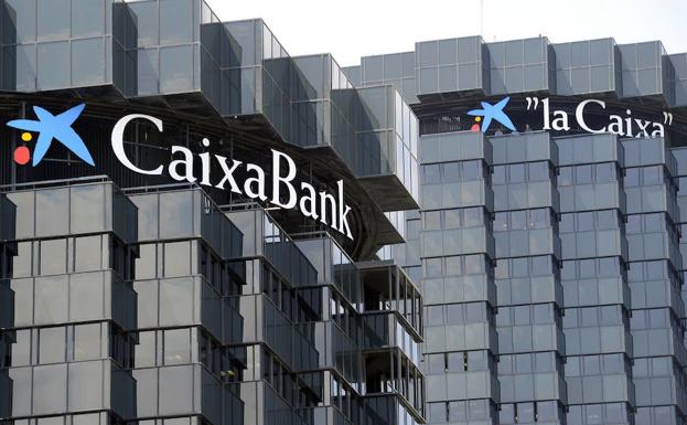 CaixaBank busca jóvenes titulados en la Comunitat Valenciana para reforzar su plantilla