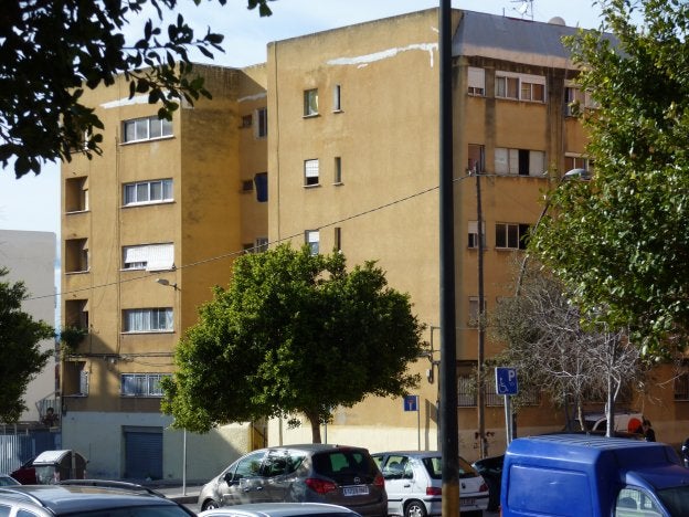La conocida Finca Amarilla de Paterna, que será derribada.