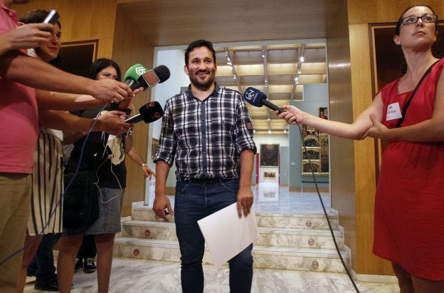 El conseller de Educación, Vicent Marzà durante una comparecencia ante los medios.