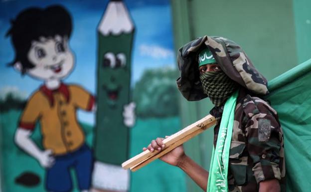 Miembro de las Brigadas Ezzedine al-Qassam, brazo armado de Hamás./Said Khatib (Afp)