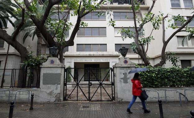 La Universitat no ha pedido aún la licencia de obras para el Luis Vives