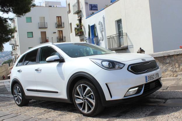 Hasta 2.600 euros para los híbridos enchufables, como el Kia Niro PHEV./