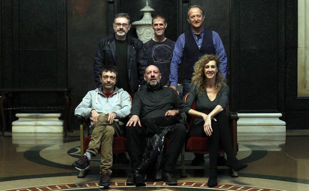 Presentación de la obra de teatro 'Càries'./Irene Marsilla
