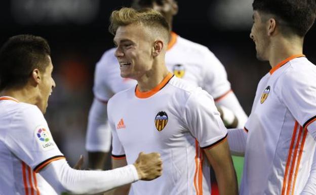 Toni Lato celebra un gol./LP