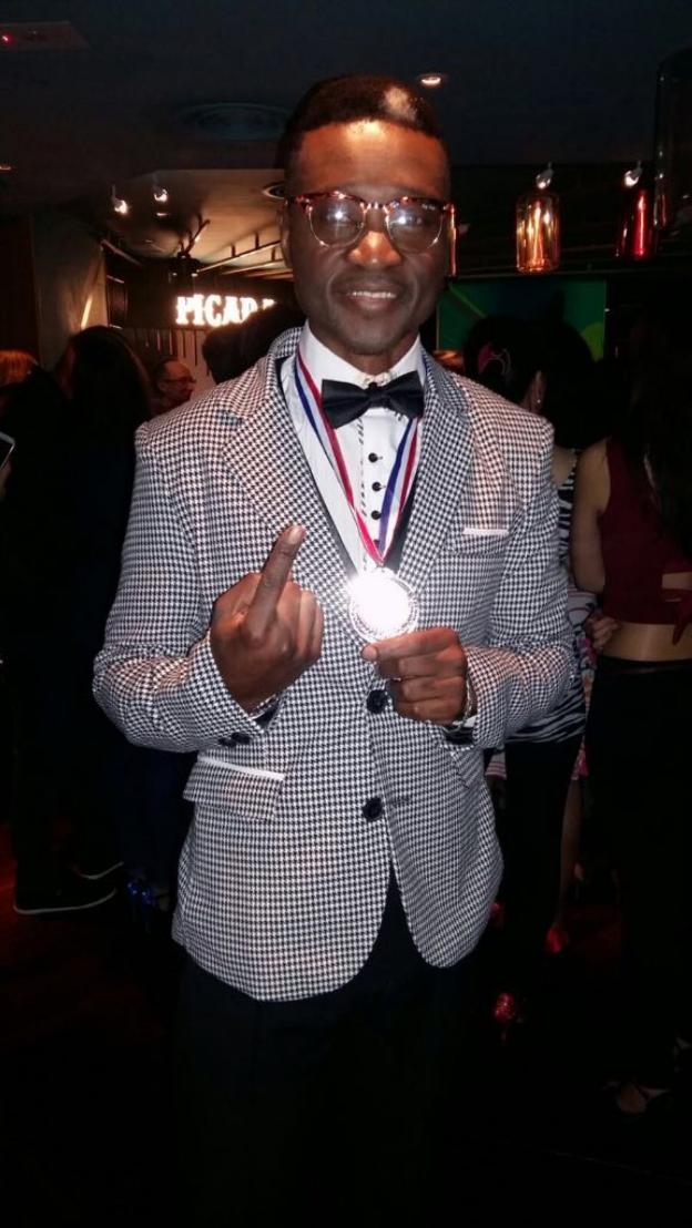 Agustín Williams, con la medalla. / lp