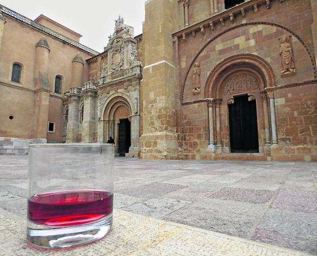 La Real Colegiata Basílica de San Isidoro, en León. / r. c.