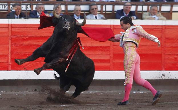 Iván Fandiño, durante una corrida en Bilbao en el 2015./R.C.