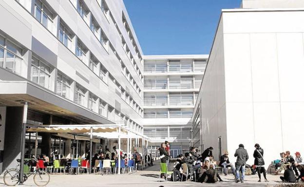 Convocada la huelga indefinida de profesores asociados de la UPV a partir del 16 de abril
