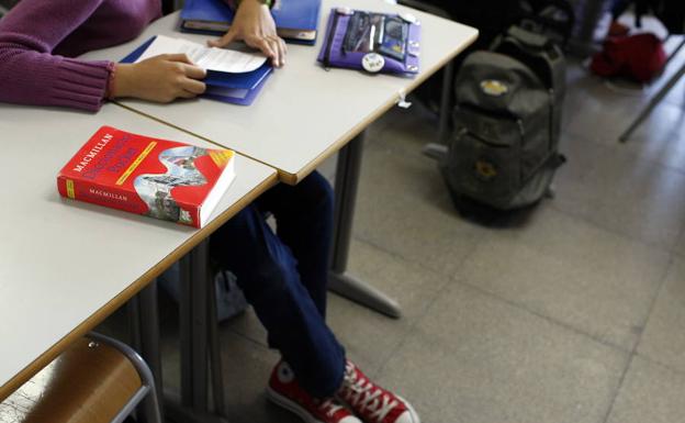 Las escuelas oficiales de idiomas valencianas tendrán mediatecas abiertas a todo el público para el autoaprendizaje de idiomas el próximo curso