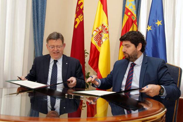 Puig y López Miras, ayer en Alicante. / efe/morell