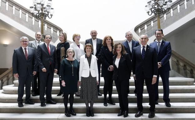 Mavi Mestre solicita la colaboración de la comunidad universitaria para mantener el prestigio de la institución.