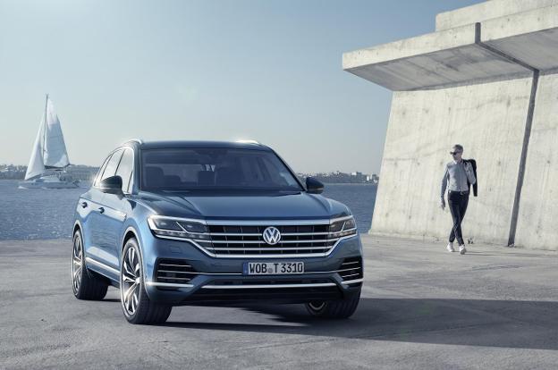 El Touareg se presenta como el SUV de dimensiones más grandes de Volkswagen. /