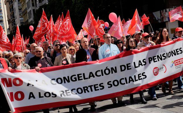 Manifestación en las calles de Valencia/REUTERS