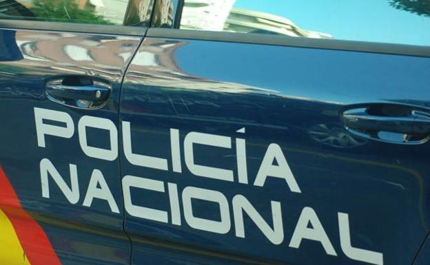 Secuestran y dan una paliza en un chalet de Náquera a un hombre que había ido a cobrar por la venta de un coche
