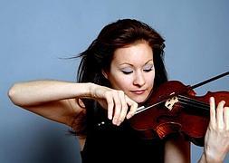 Steinbacher toca junto a la Orquesta de Valencia
