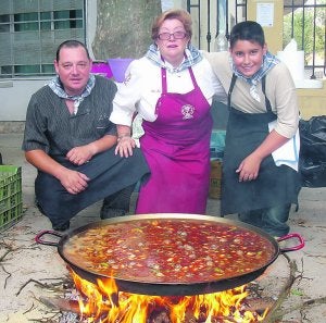 Imagen de los premiados.::
P. G. M.
Carlos, Pilar y Carlos (hijo). ::
P. G. M./