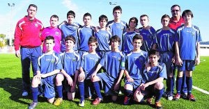 La alineación presentada por el Almoines que jugó el sábado contra el Portuarios. ::
XAVI CLOQUELL/