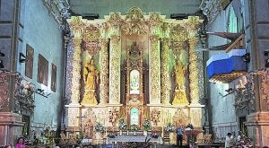 Imagen del retablo del altar mayor de la iglesia de Chelva. ::
AVAN/