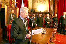 Álvarez de Toledo, en el homenaje a los caballeros maestrantes./