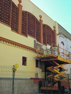 MEJORA. Fachada del antiguo cine Monterrey. / LP/