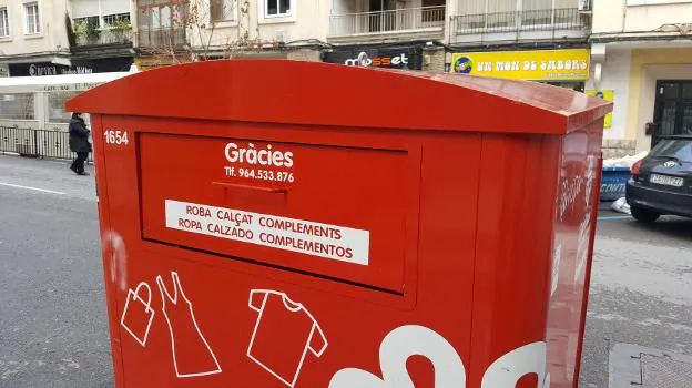 personalizado sinsonte diversión Xàtiva recoge 50 toneladas de ropa usada para fines solidarios | Las  Provincias