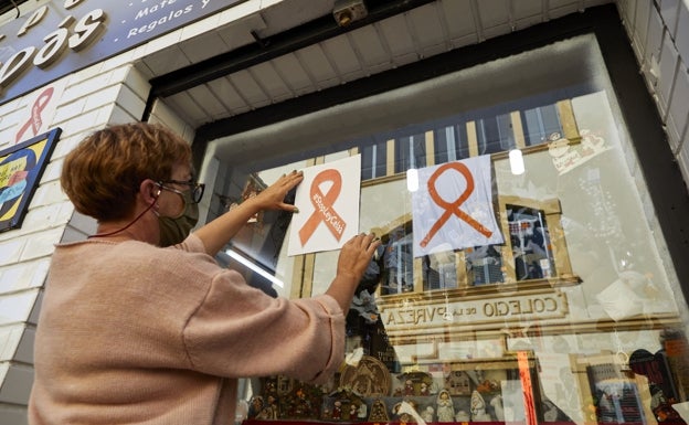 The concertada deploys buses with messages against the Celaá law