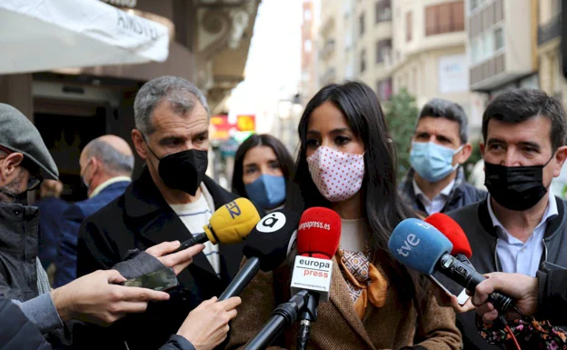 Toni Cantó, Begoña Villacís y Fernando Giner, en Valencia./EP