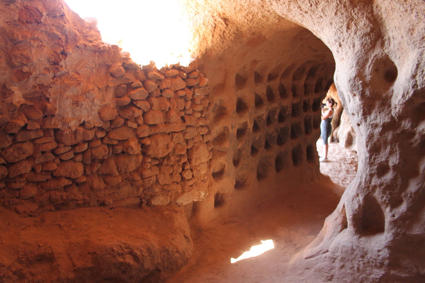 Fotos Cueva De Los 100 Pilares Un Viaje Sensorial A Las Entrañas De