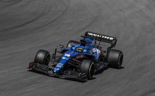 Alonso con su Alpine A110/EP