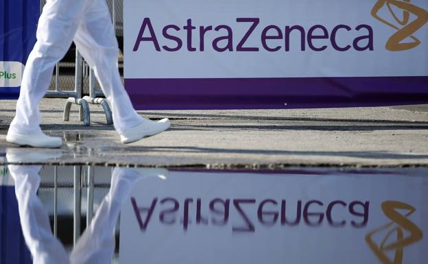 Astrazeneca y sus efectos secundarios | Investigan de nuevo a AstraZeneca por la muerte de un joven de 22 años tras vacunarse | Las Provincias