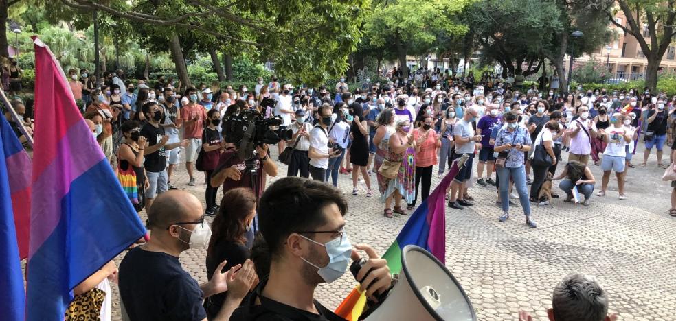 Protesta en Valencia contra las agresiones homófobas - Vimarsana News