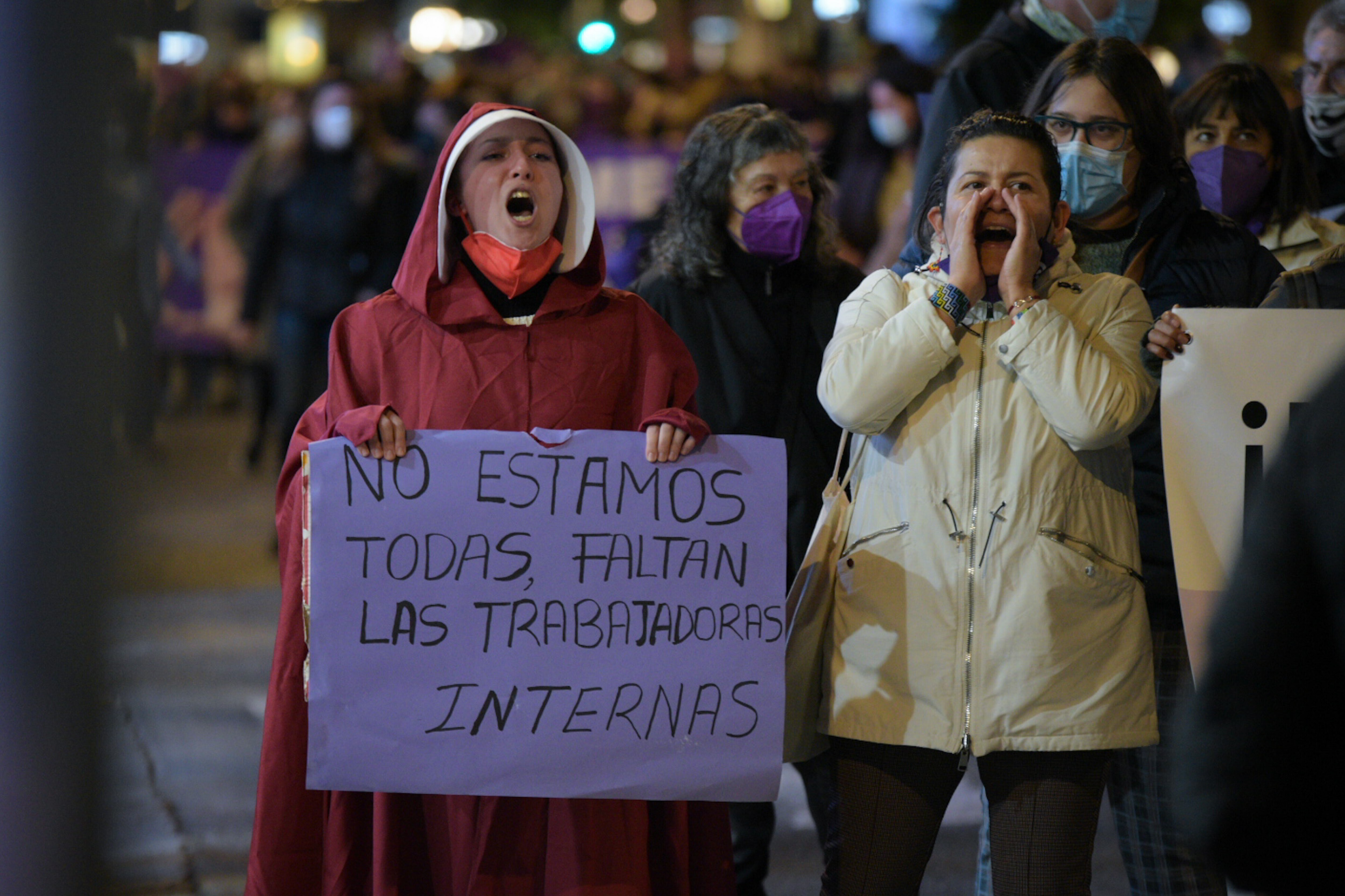 Fotos: Manifestación En Valencia Contra La Violencia Machista Por El 25 ...