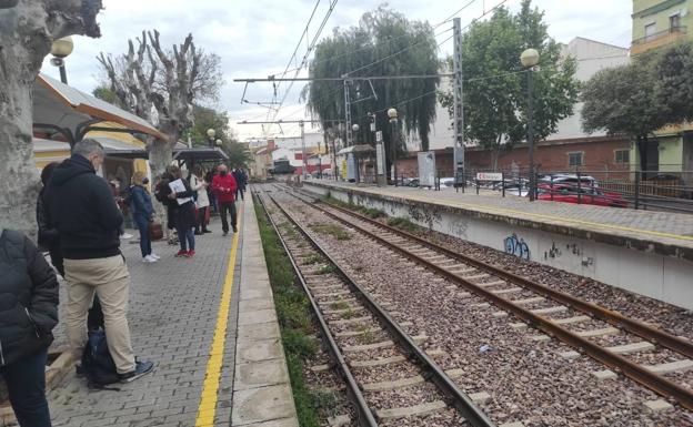 Metrovalencia advierte de retrasos en todas sus líneas por lluvia