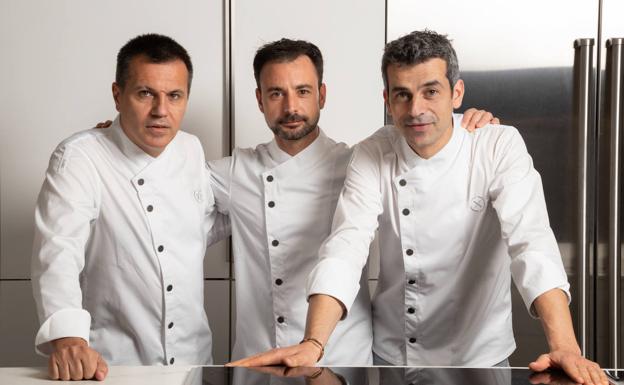 Oriol Castro, Mateu Casañas y Eduard Xatruch, del restaurante Disfrutar. /LP