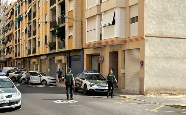 Detenidos dos menores en Alfafar por apuñalar a otros diez para robarle la riñonera