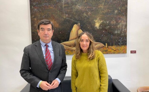 La concejala de Patrimonio, Glòria Tello y el portavoz de Ciudadanos en el Ayuntamiento de Valencia, Fernando Giner. 
